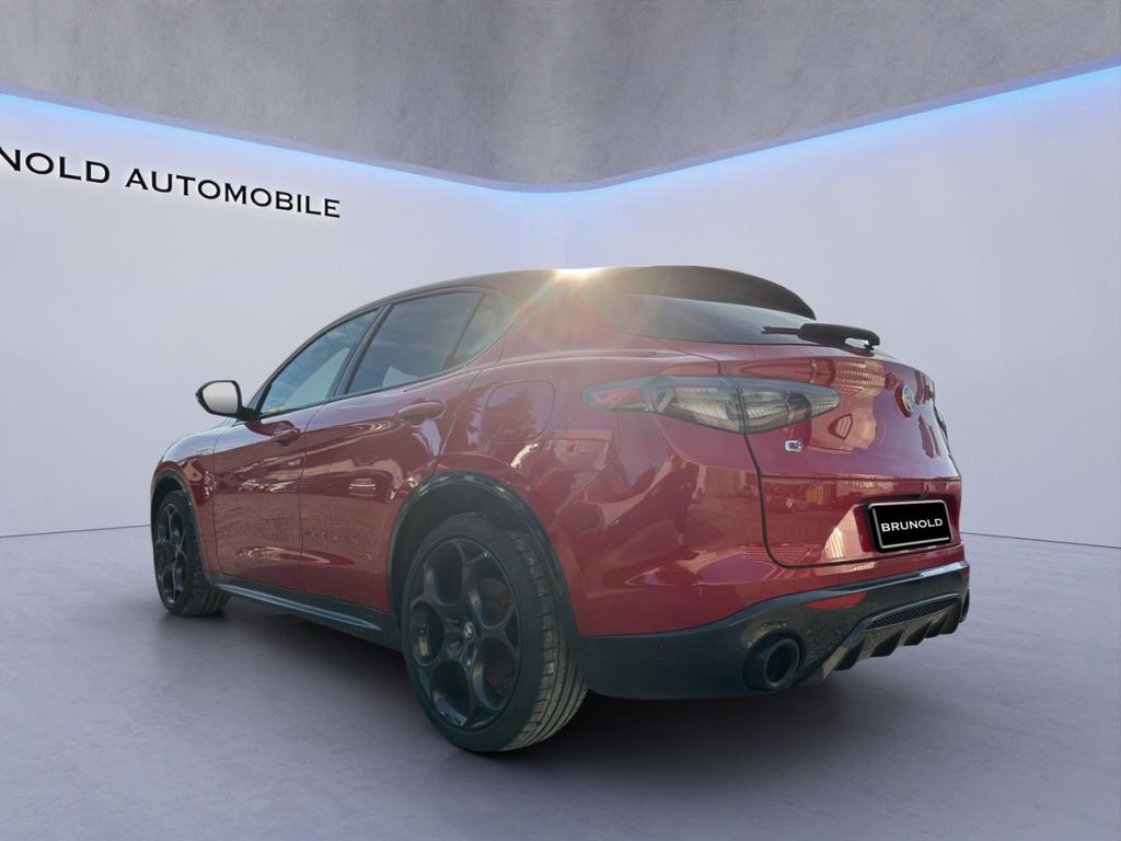 Alfa Romeo Stelvio 2023