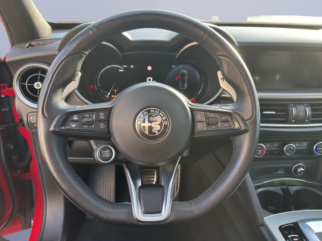 Alfa Romeo Stelvio 2023