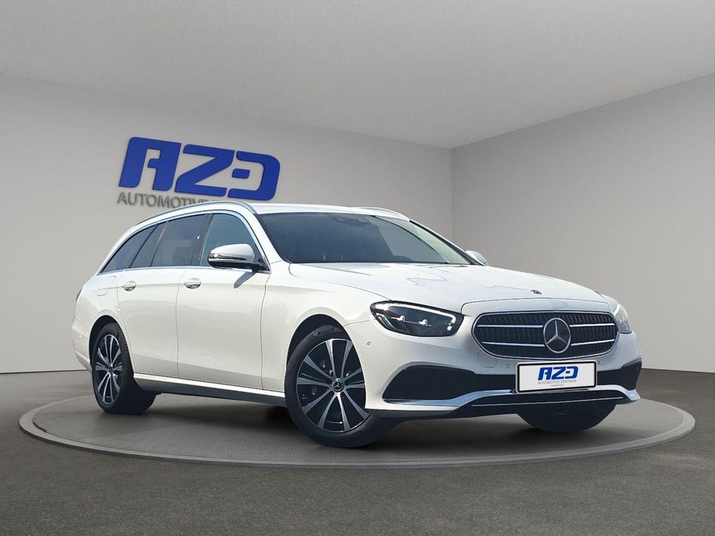 Mercedes-Benz E 300 2022