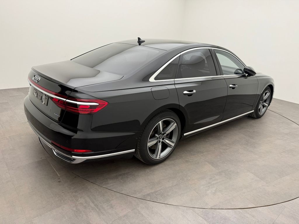 Audi A8 2022