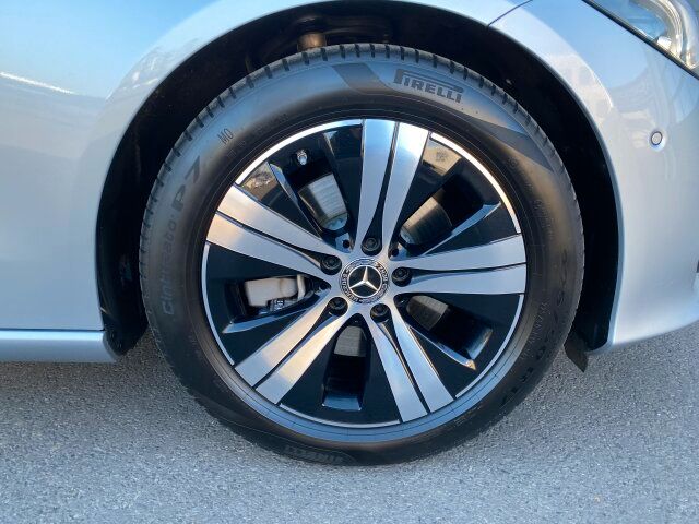 Mercedes-Benz C 200 2024