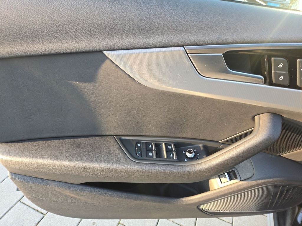 Audi A4 Allroad 2024