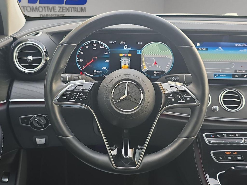 Mercedes-Benz E 300 2022