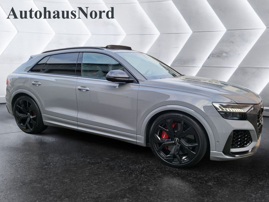 Audi RSQ8 2024