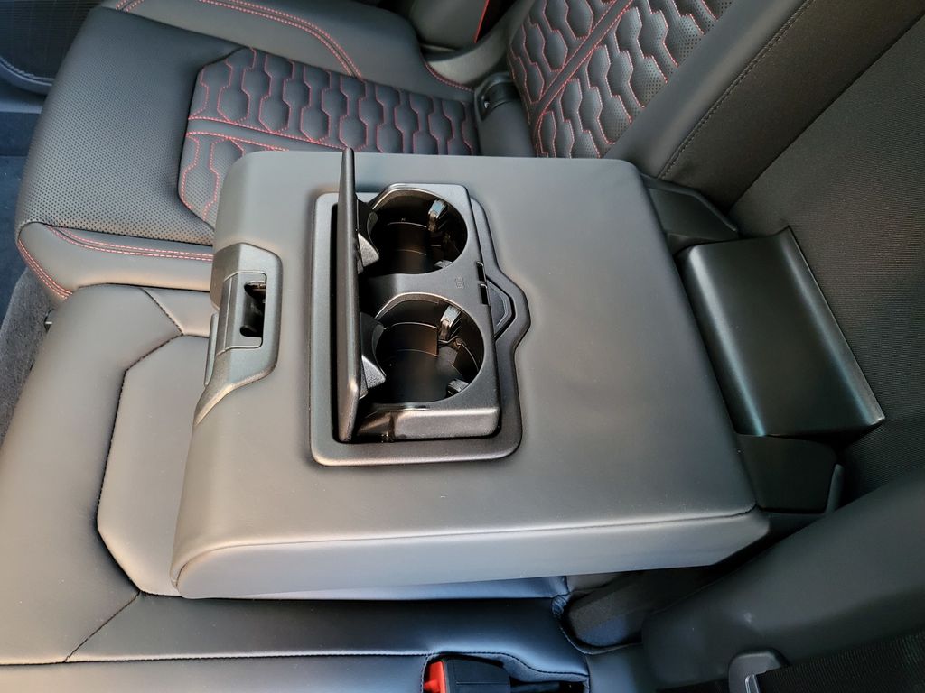 Audi RSQ8 2024