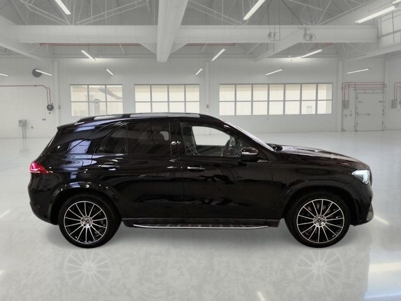 Mercedes-Benz Other 2022