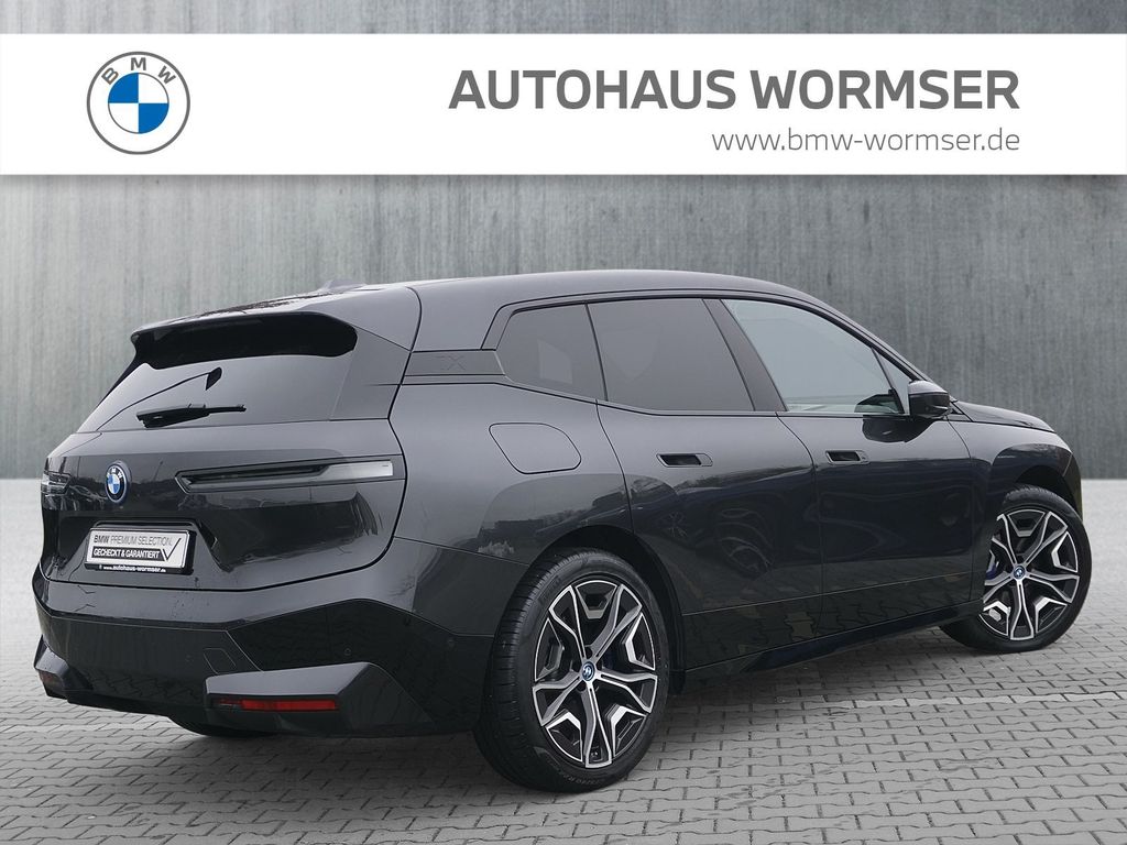 BMW iX 2024