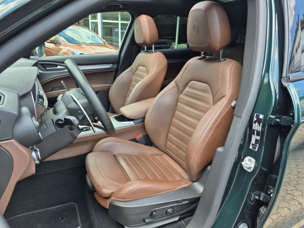 Alfa Romeo Stelvio 2021