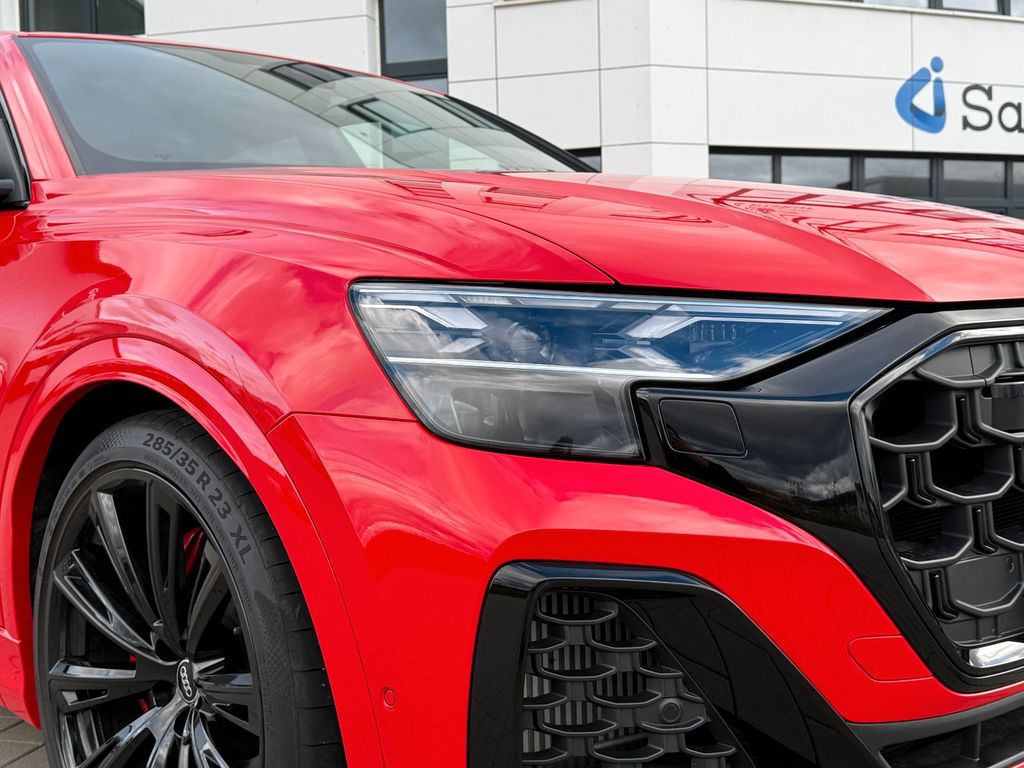 Audi SQ8 2025