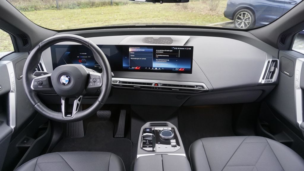 BMW iX 2024