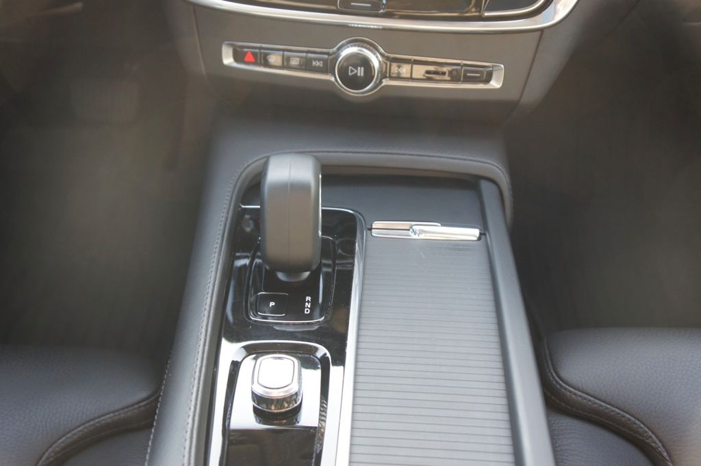 Volvo V90 Cross Country 2022