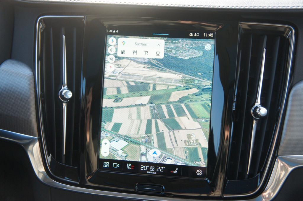 Volvo V90 Cross Country 2022