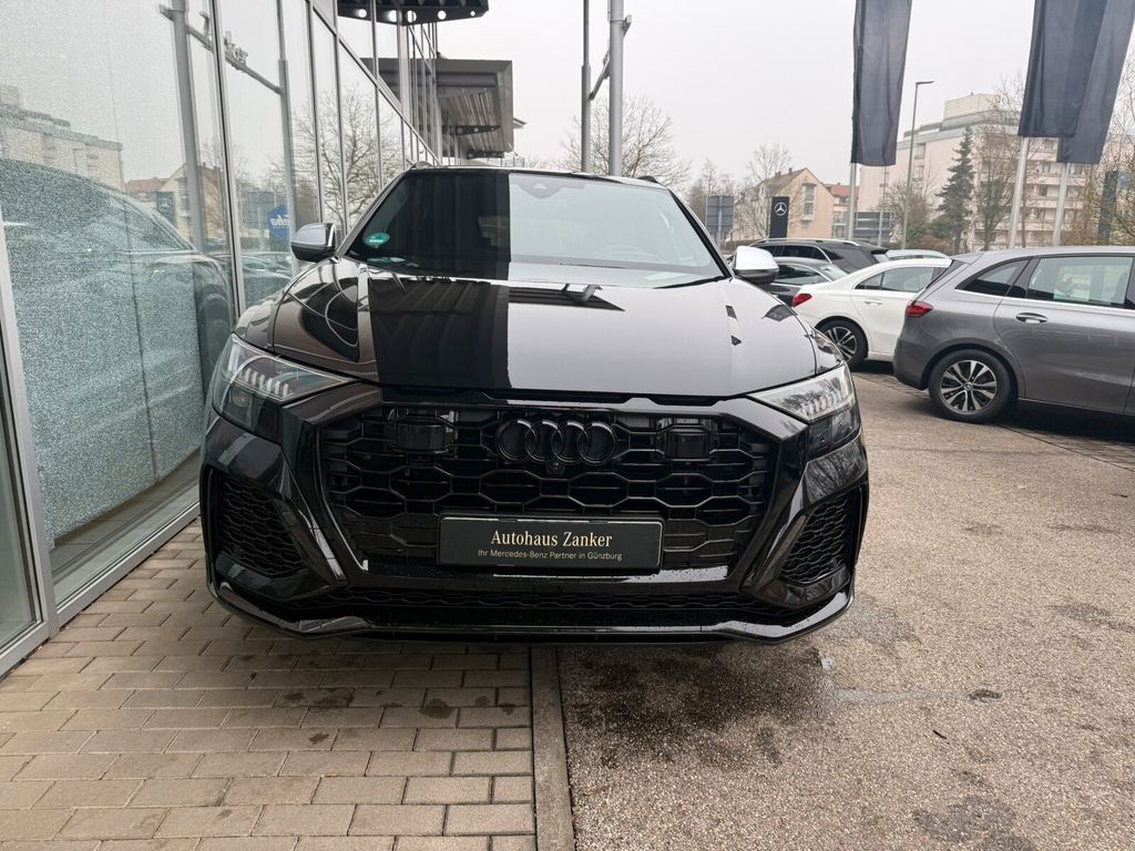 Audi RSQ8 2023