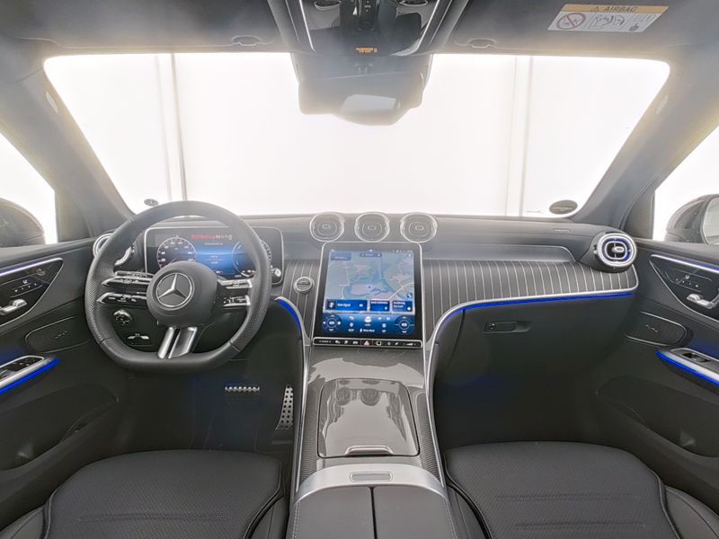 Mercedes-Benz GLC 300 2025
