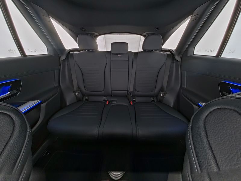 Mercedes-Benz GLC 300 2025