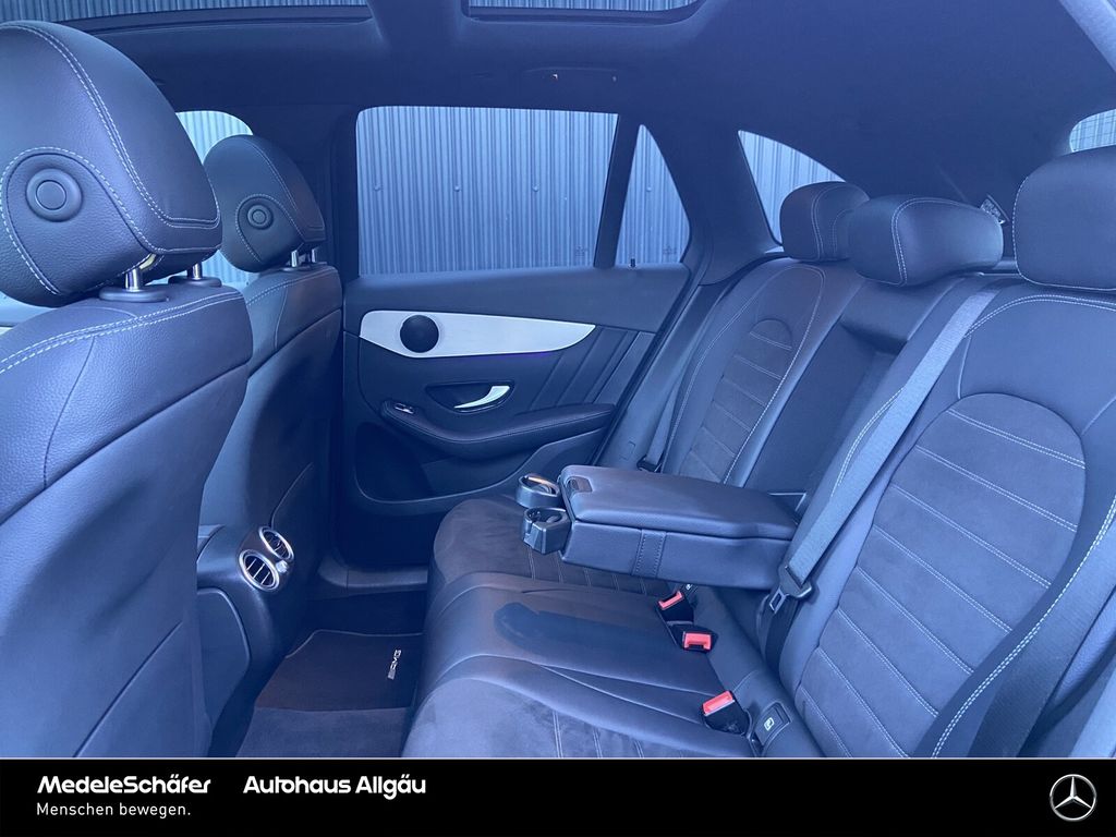 Mercedes-Benz GLC 300 2021