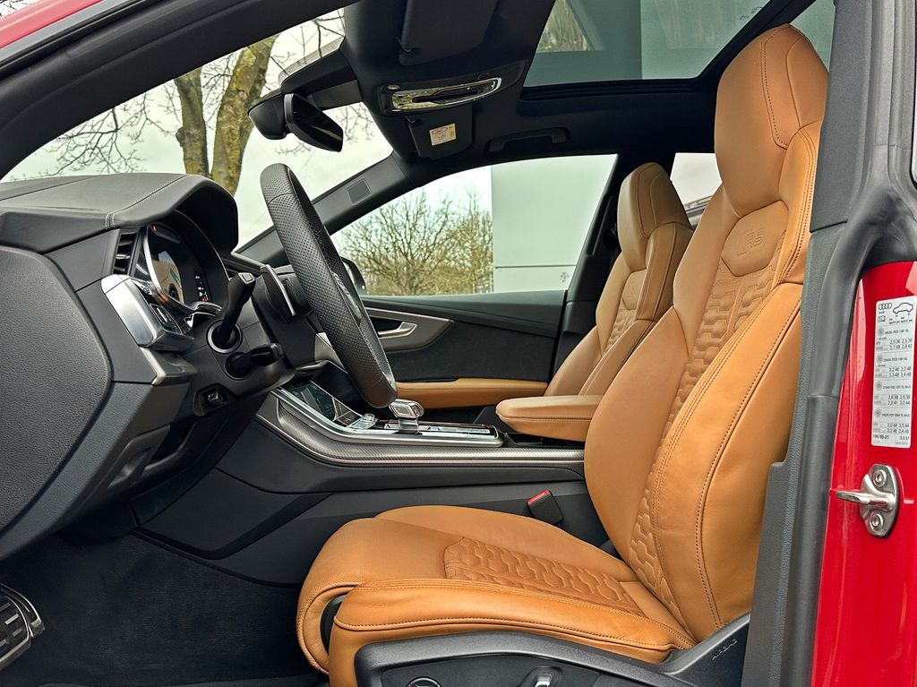 Audi RSQ8 2024