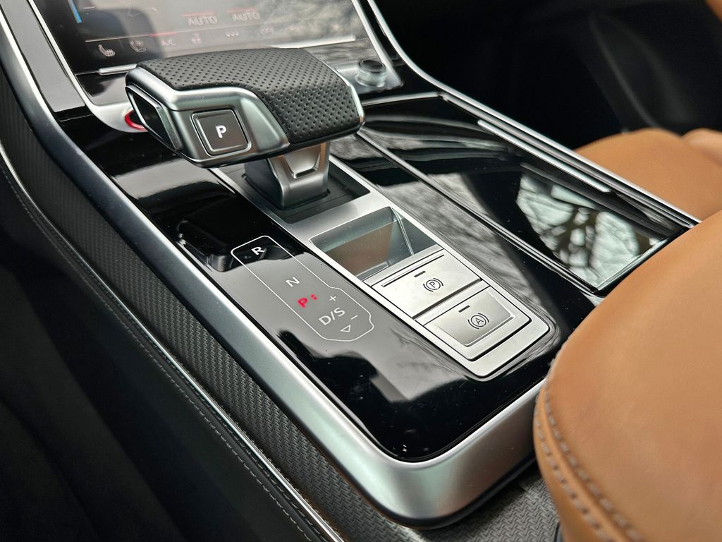 Audi RSQ8 2024