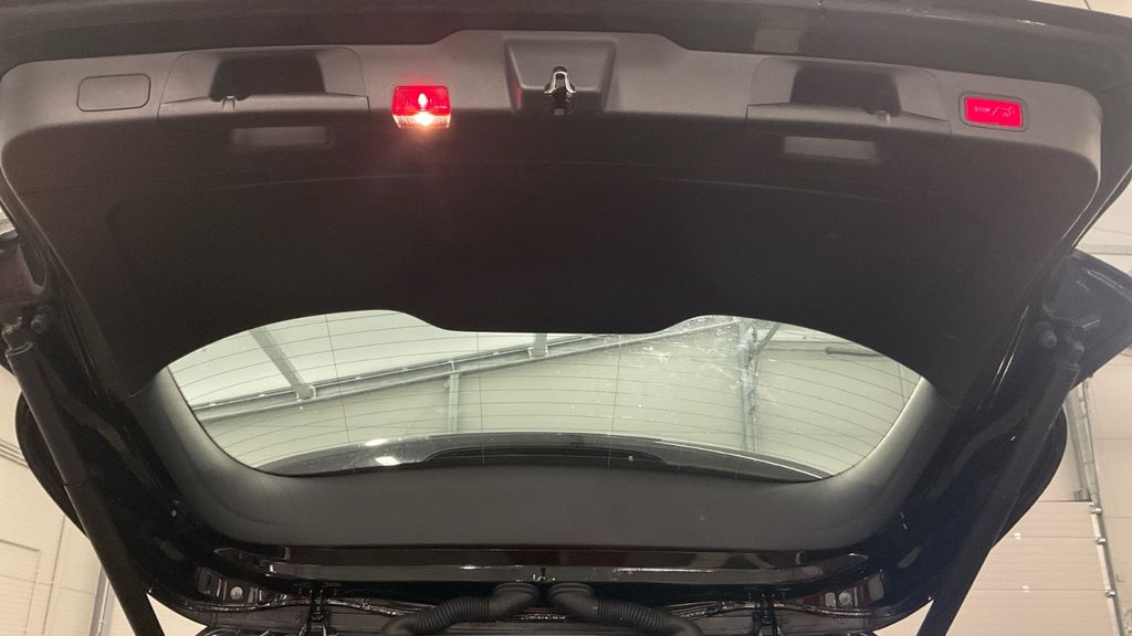 Mercedes-Benz EQB 2022