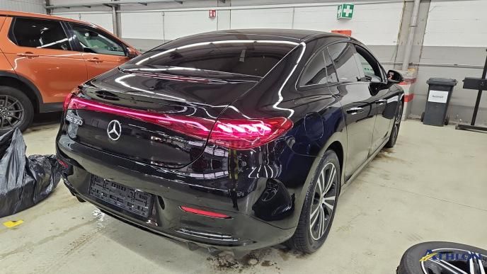 Mercedes-Benz EQE 2022