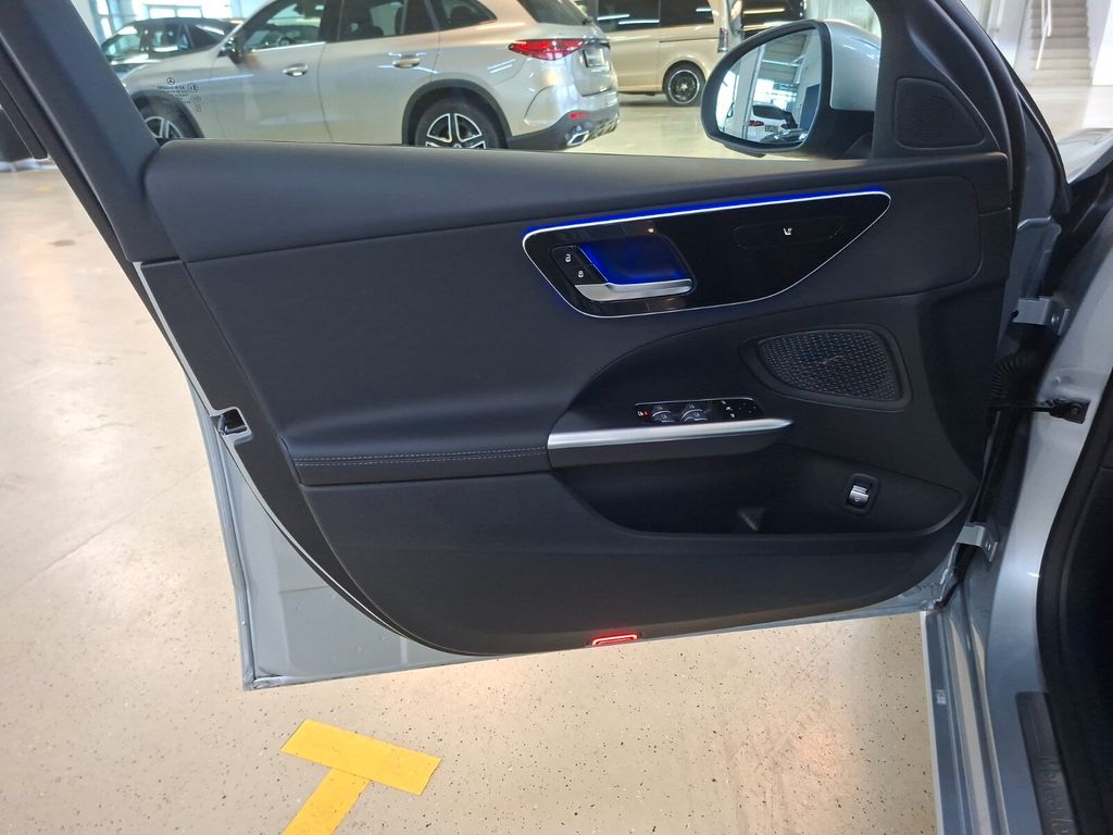 Mercedes-Benz C 200 2024