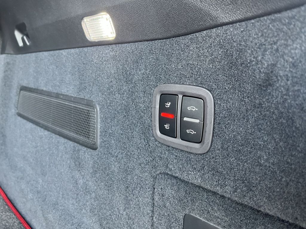 Porsche Cayenne 2023