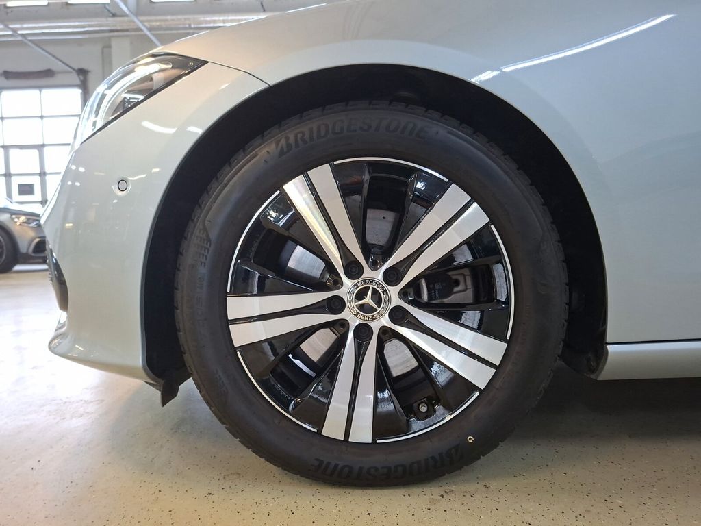 Mercedes-Benz C 200 2024