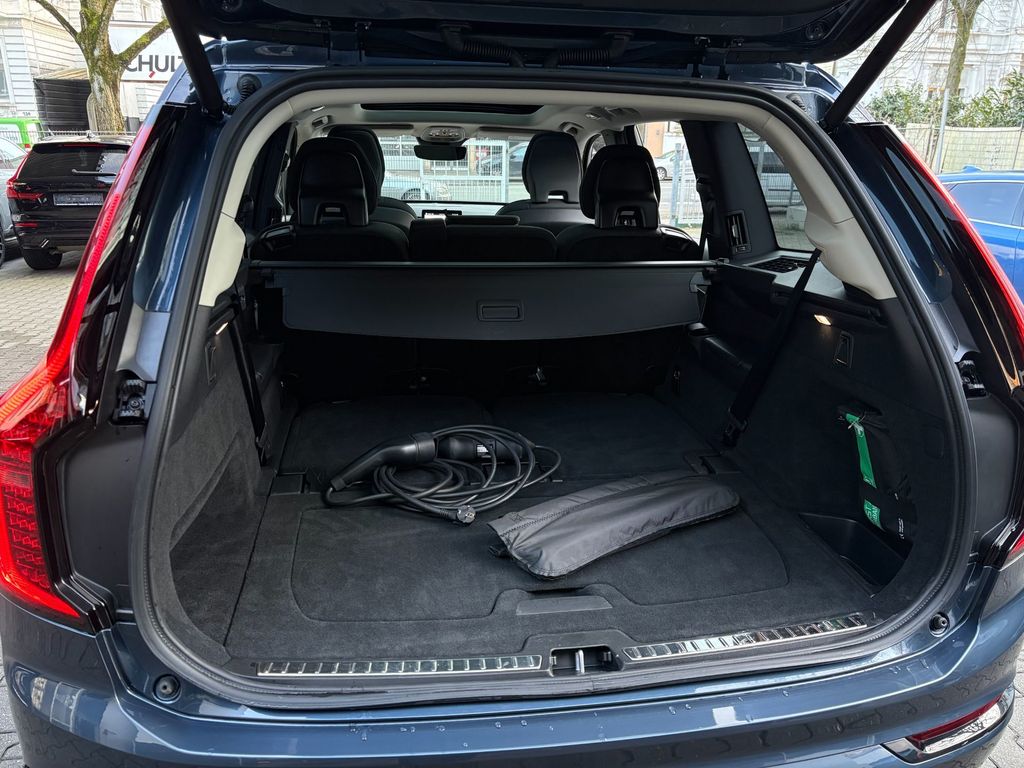 Volvo XC90 2025