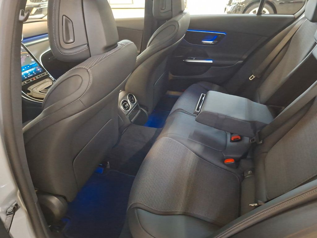 Mercedes-Benz C 200 2024