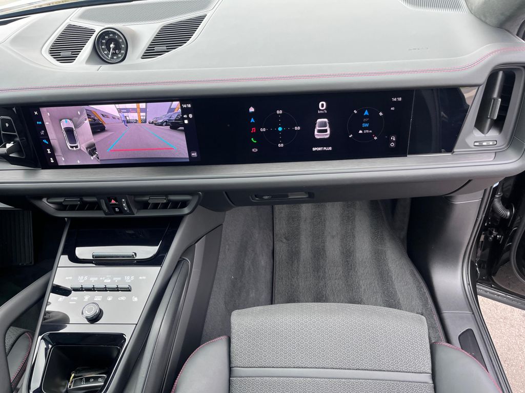 Porsche Cayenne 2025