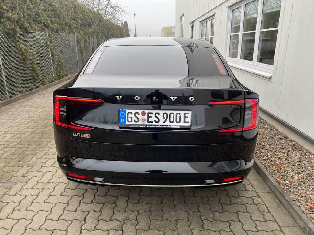 Volvo ES90 2025