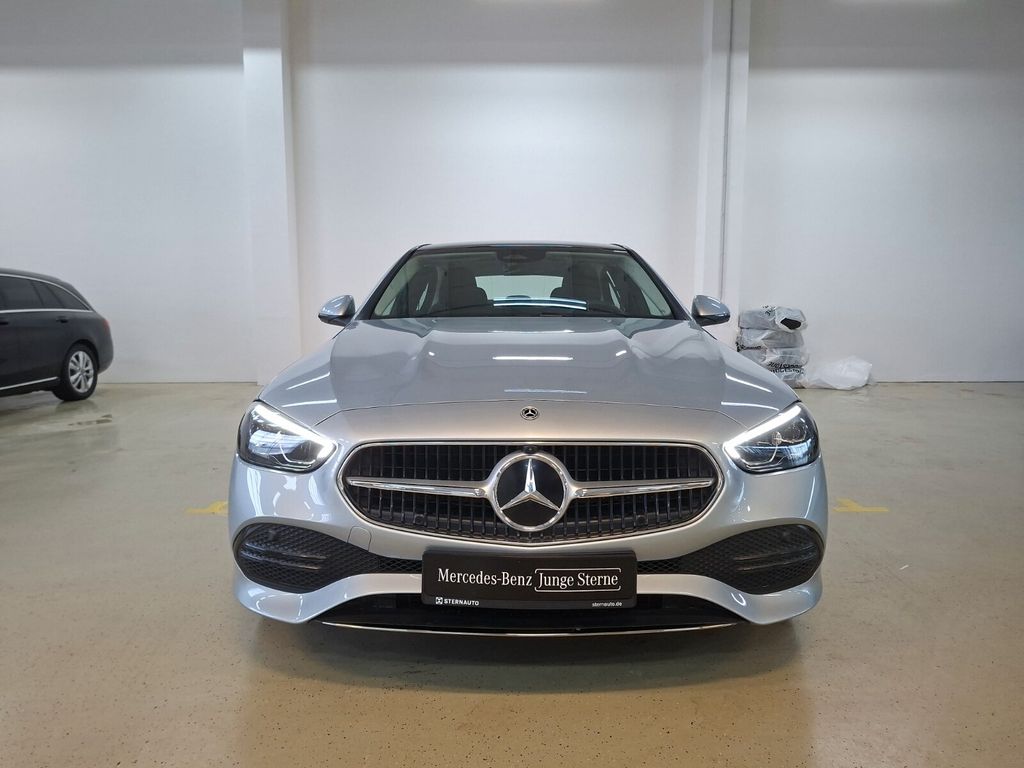 Mercedes-Benz C 200 2024