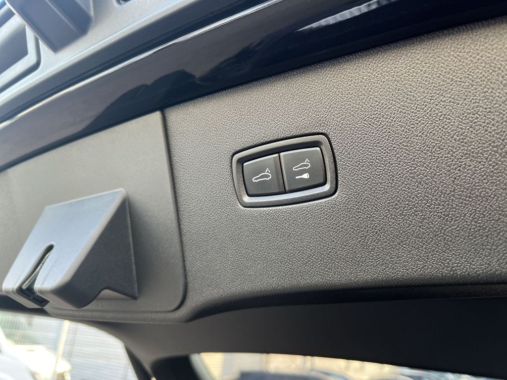 Porsche Cayenne 2023