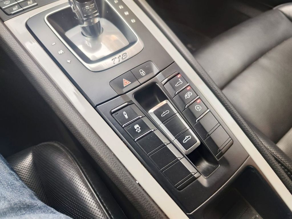 Porsche Boxster 2018