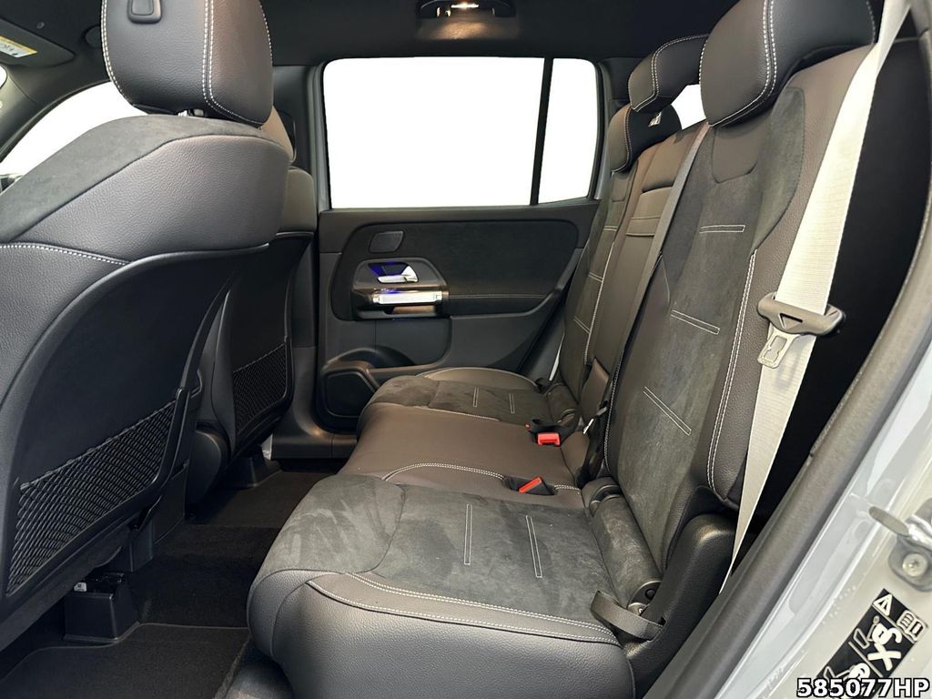 Mercedes-Benz GLB 200 2025