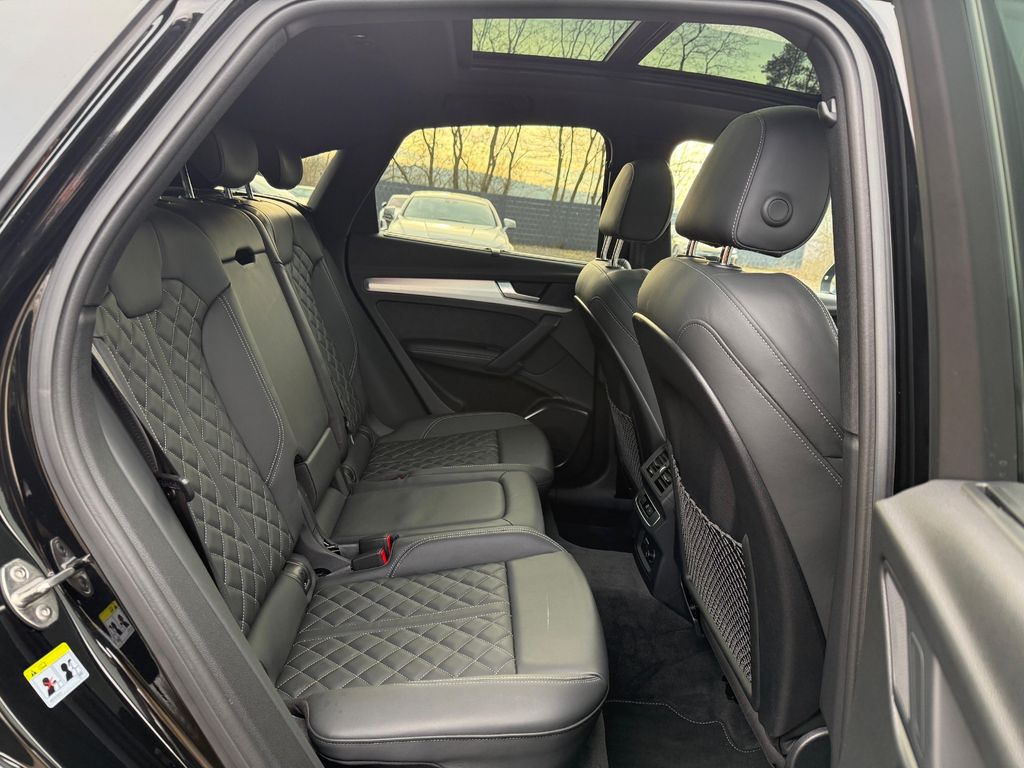 Audi SQ5 2021