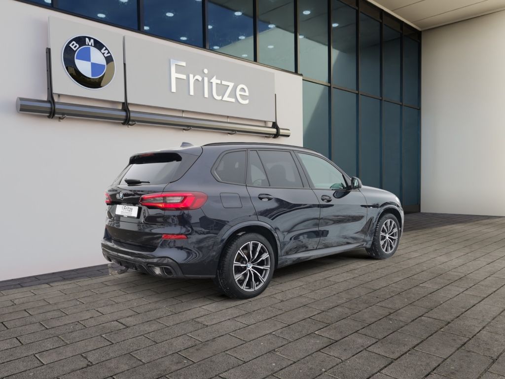 BMW X5 2021