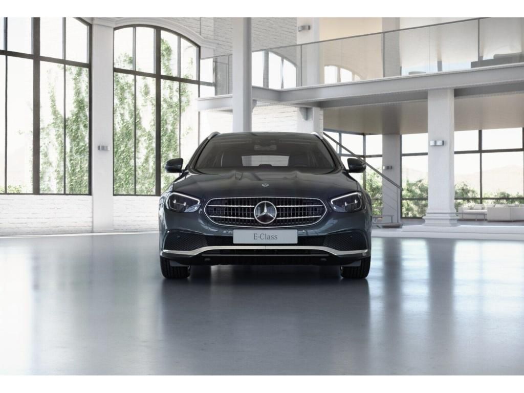 Mercedes-Benz E 300 2022