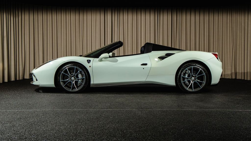Ferrari 488 Spider 2017
