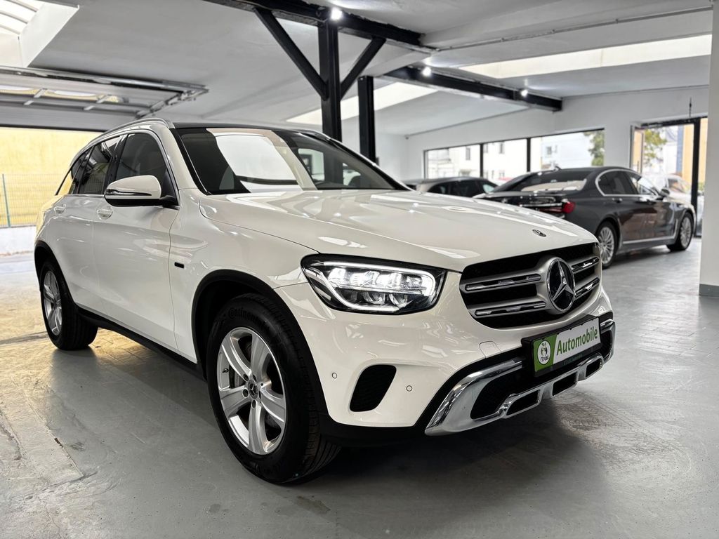 Mercedes-Benz GLC 300 2020