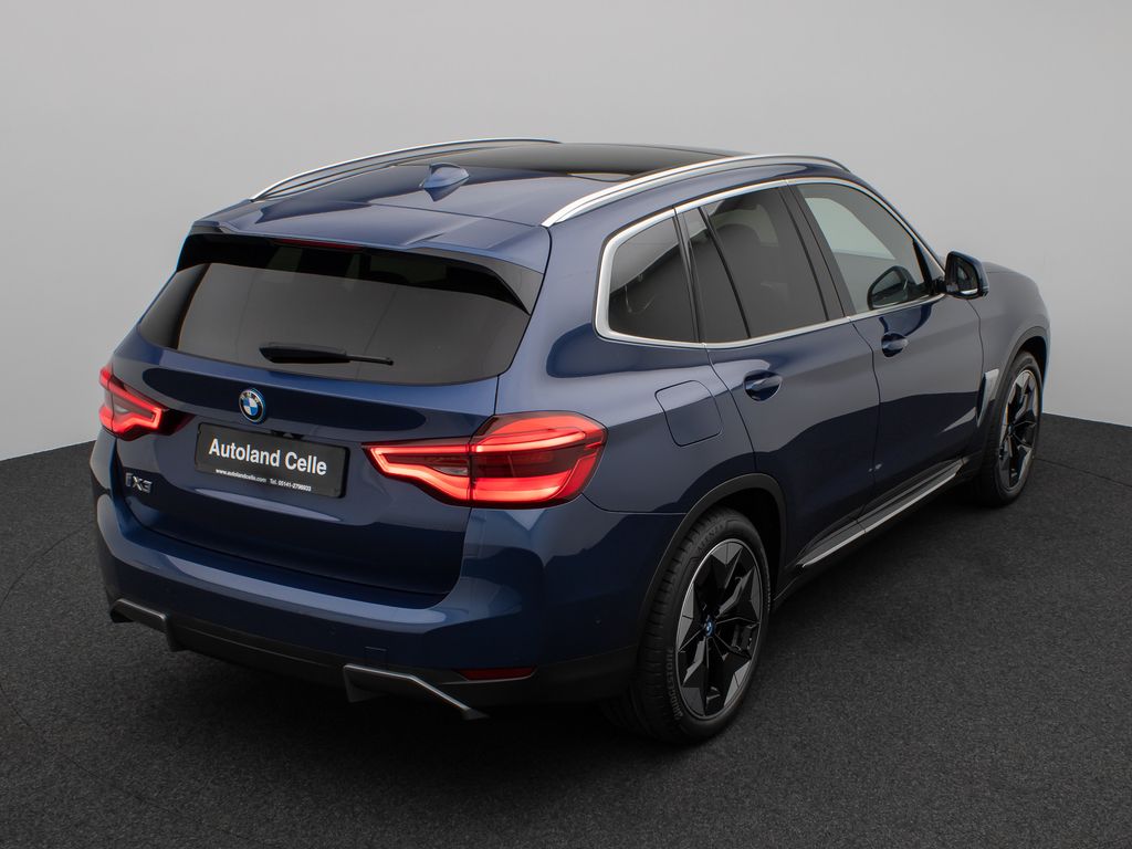 BMW iX3 2021