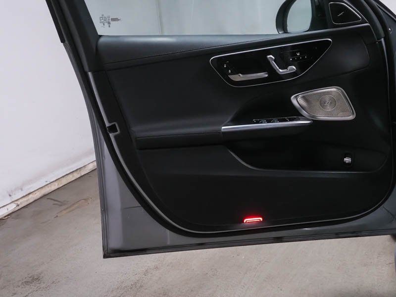 Mercedes-Benz C 300 2024