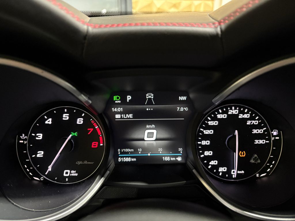 Alfa Romeo Stelvio 2019