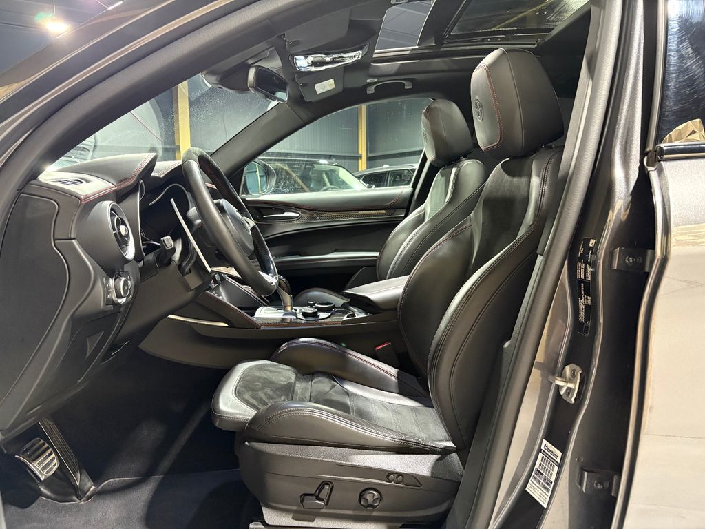 Alfa Romeo Stelvio 2019