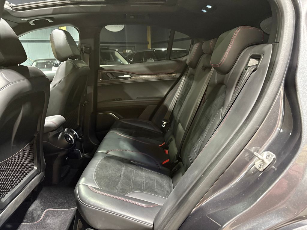 Alfa Romeo Stelvio 2019