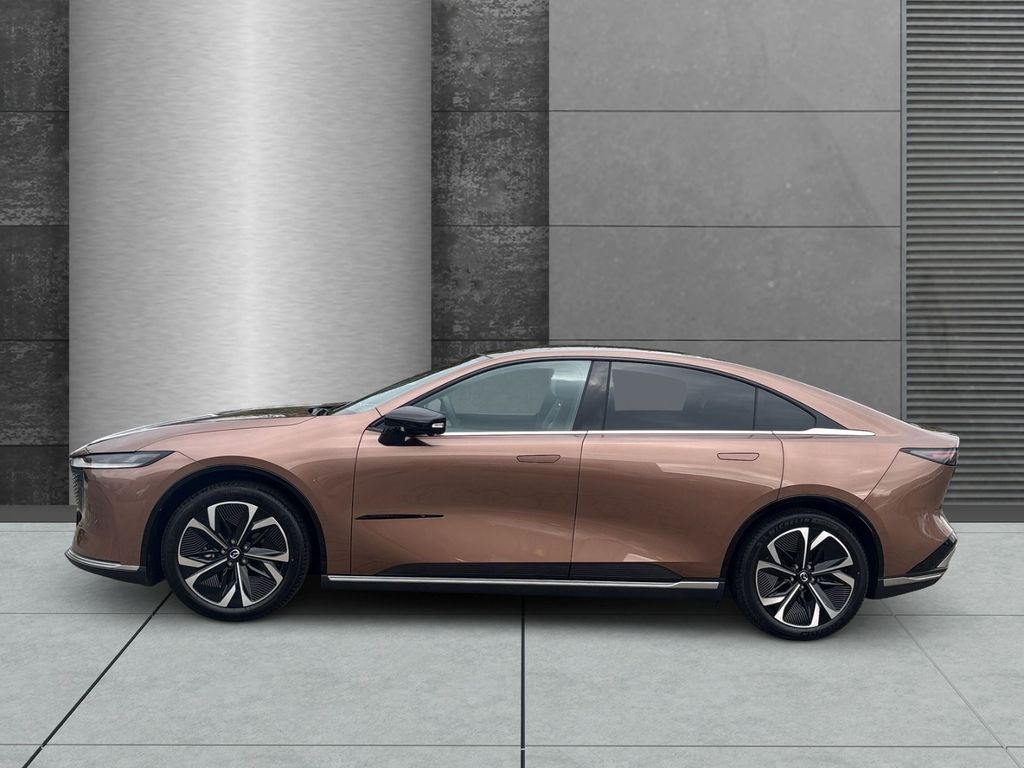 Mazda 6e