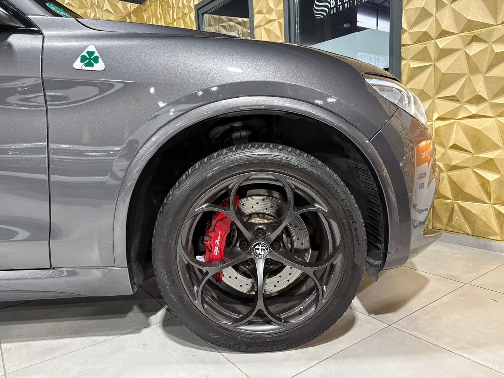 Alfa Romeo Stelvio 2019