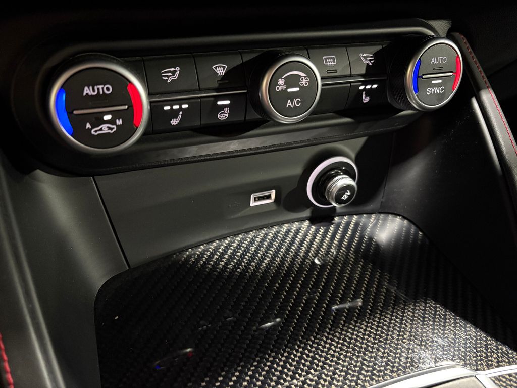 Alfa Romeo Stelvio 2019