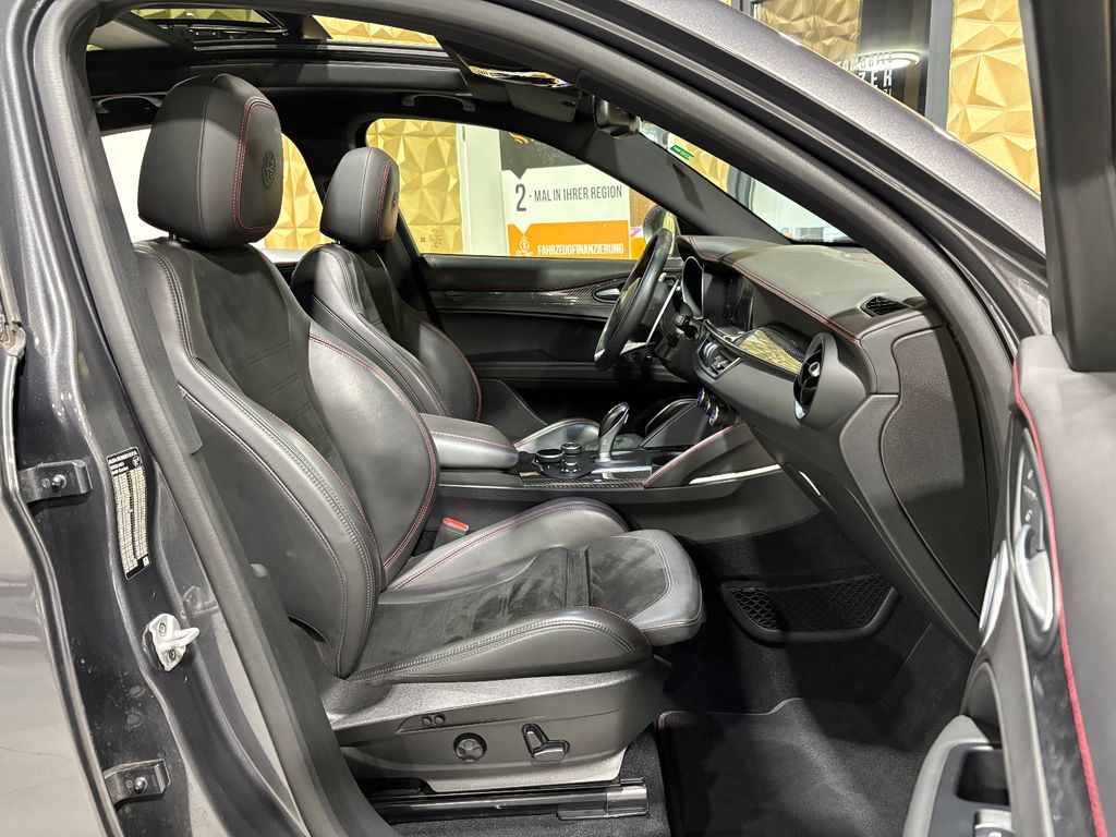 Alfa Romeo Stelvio 2019