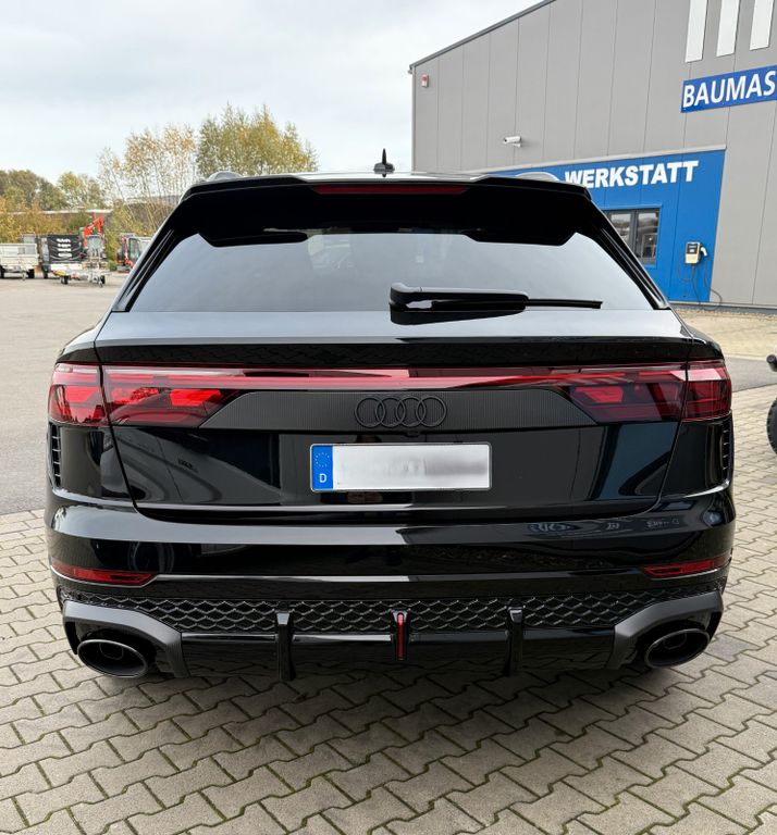 Audi RSQ8 2025